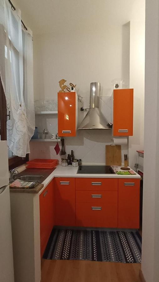Orchidea Stanza Privata In Appartamento Condiviso "Sapori Di Mare" Cagliari Exterior foto